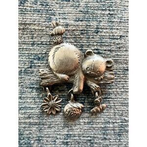 Spoontiques Pin Art Pewter Bear On A Log Dangling Charm Brooch